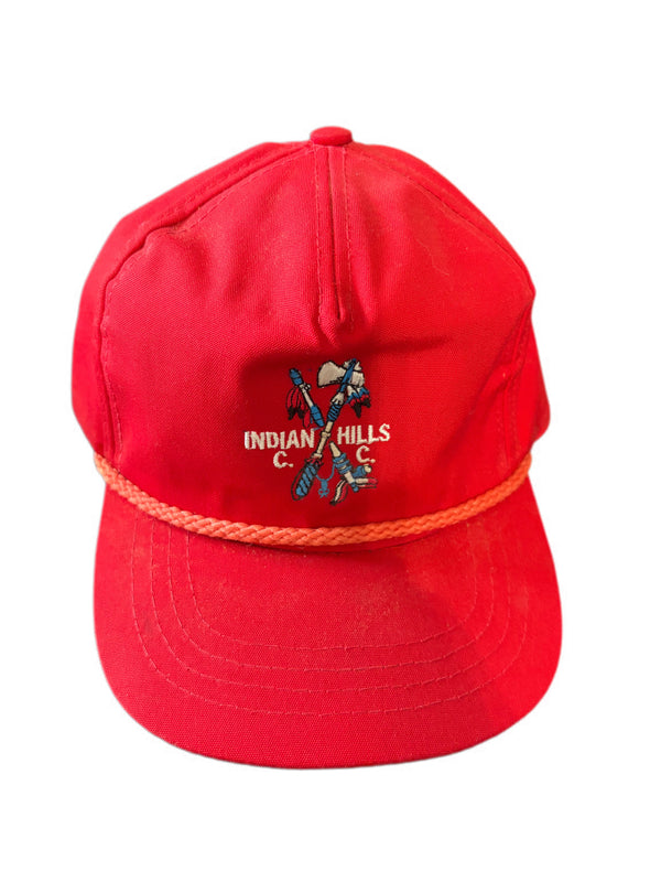 VINTAGE RED INDIAN HILLS C.C STRAPBACK HAT