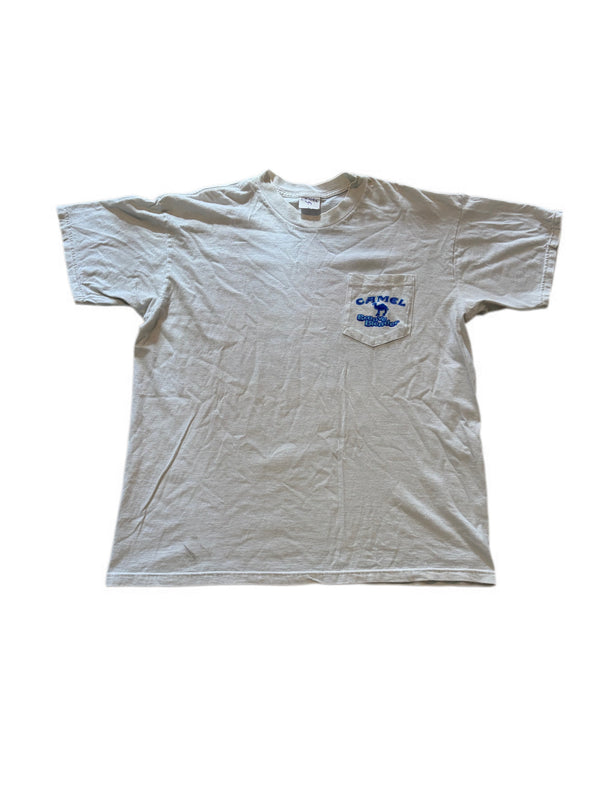 VINTAGE 1996 CAMEL GRAPHIC BIG VEGAS GROOVE BLENDER POCKET TEE