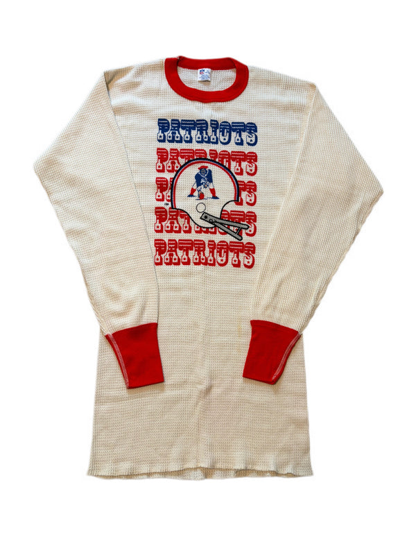 1970'S VINTAGE NEW ENGLAND PATRIOTS THERMAL WAFFLE THRASHED LONG SLEEVE SHIRT