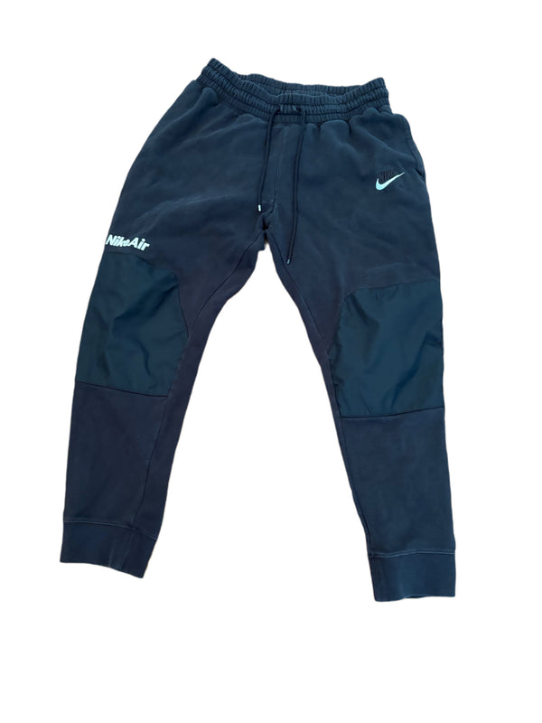 BLACK NIKE SPORTSWEAR AIR MAX JOGGERS