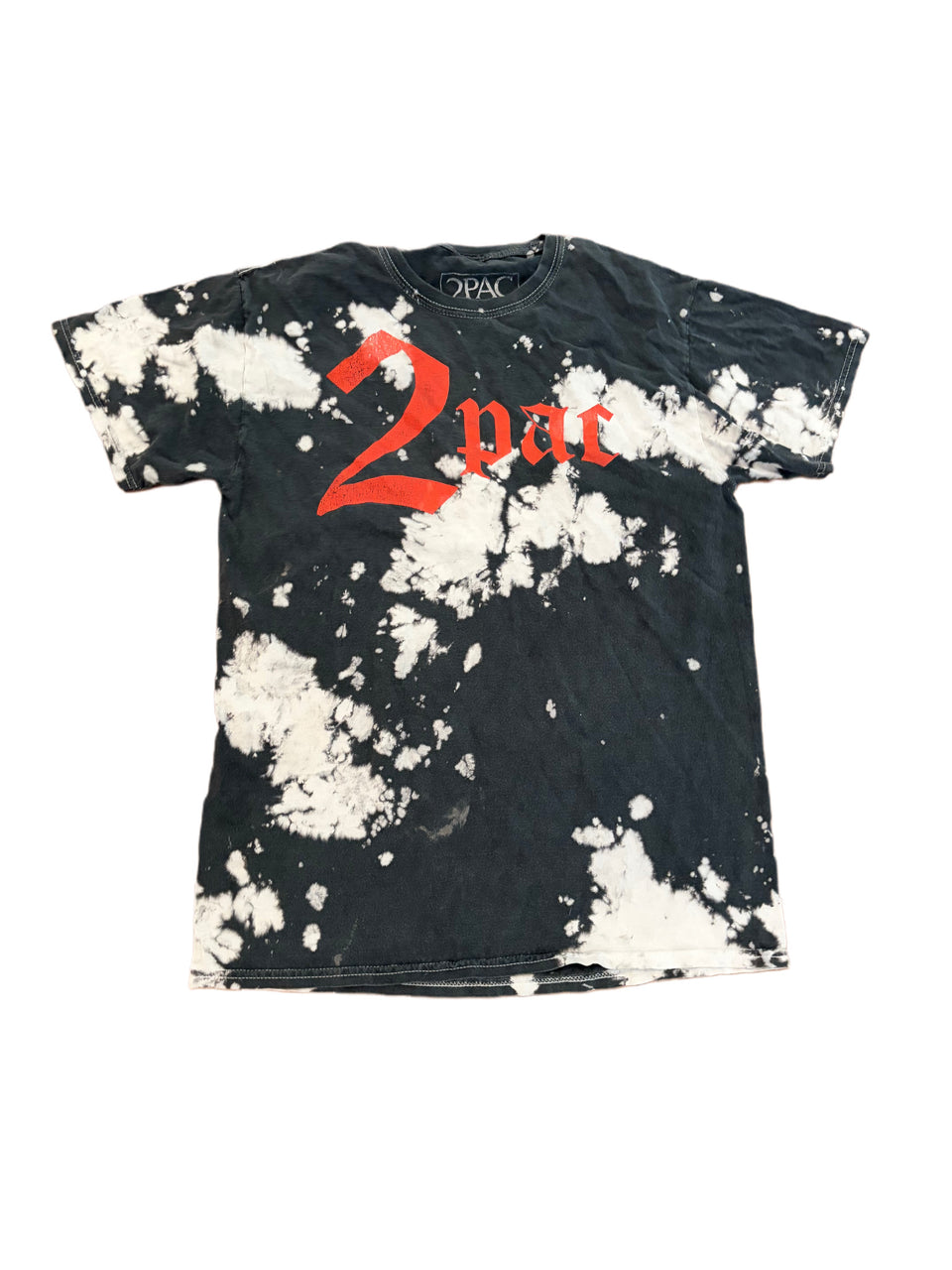 BLACK AND WHITE TIE DYE 2PAC LOGO SHIRT